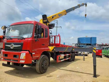 東風(fēng)暢行D3V國六270馬力隨車(chē)吊上市
