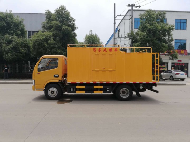 東風(fēng)新款污水處理車(chē)國六
